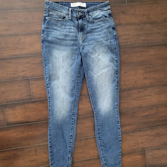 Signature by Levi Strauss Denim - Signature levi strauss mid rise skinny blue jeans